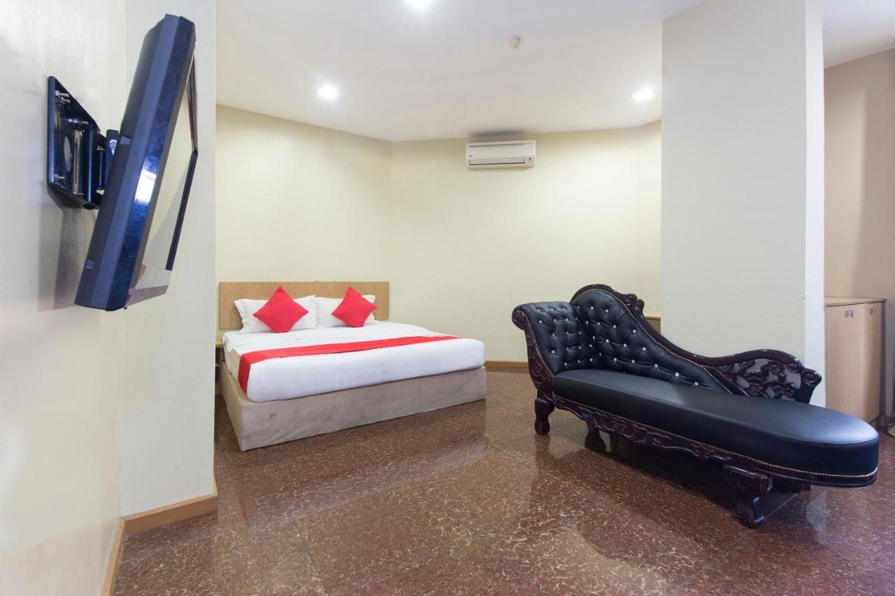 Oyo 422 Hotel Reno Kuala Lumpur Eksteriør bilde