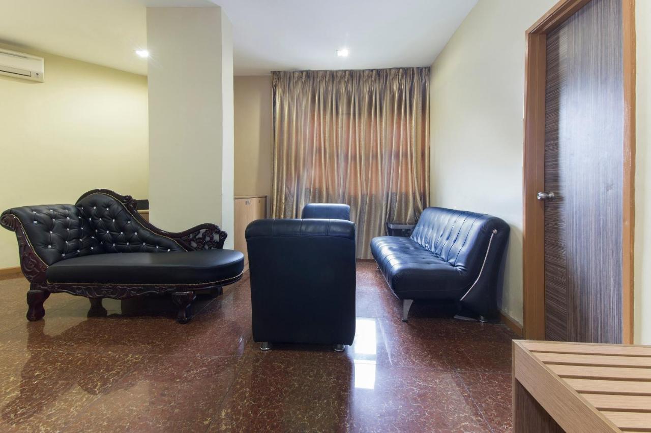 Oyo 422 Hotel Reno Kuala Lumpur Eksteriør bilde